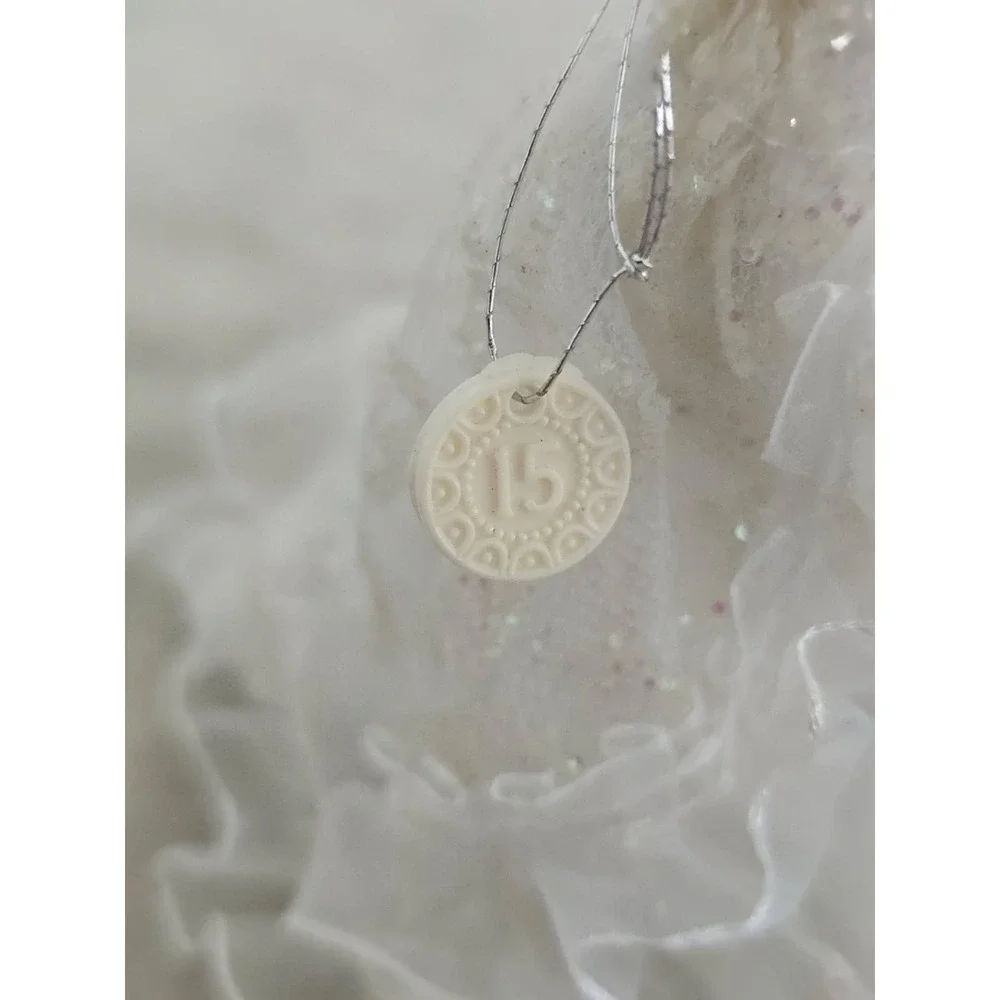 Vintage Quinceanera Cake Topper Figure White Dress Resin 5